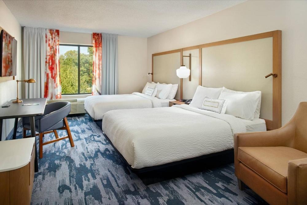 Fairfield by Marriott Inn & Suites Asheville Outlets Image 6